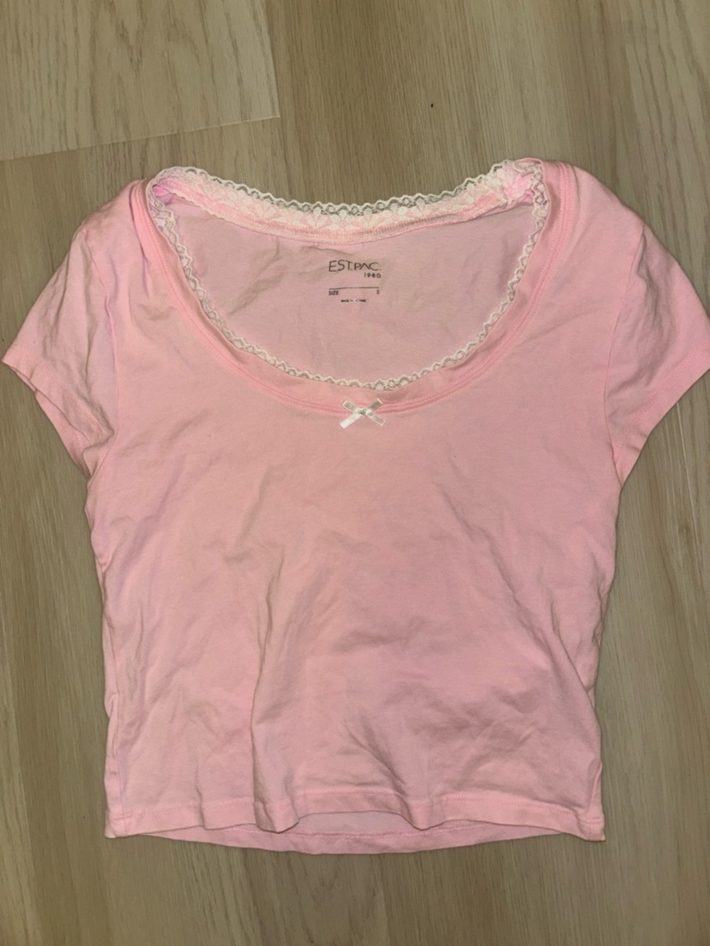 Pink Scoop Neck Tee with Lace Trim🌸